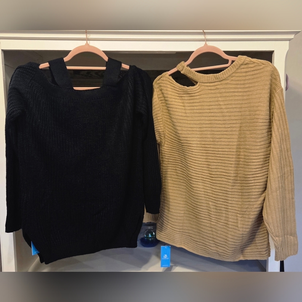Cupshe Ribbed Open-Shoulder Sweater- In Onyx - Picture 10 of 11